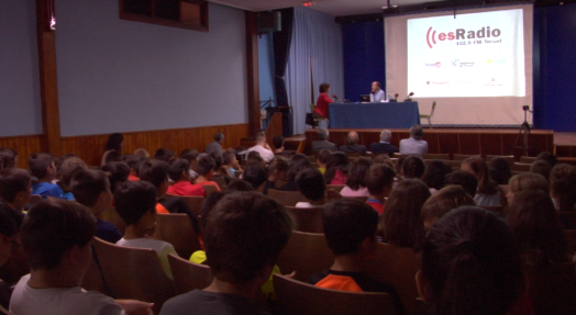 EsRadio Aragón Emite En Directo Desde El Colegio La Salle De Teruel ...